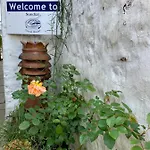Sundial Πανσιόν
