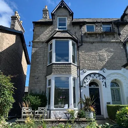 Sundial Kendal